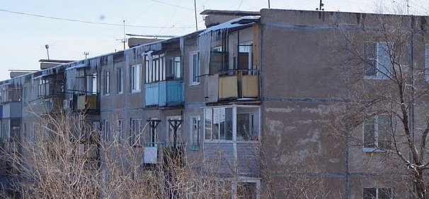 Куда обращаться, чтобы сбили сосульки? 