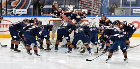 ХК «Южный Урал» выиграл всю домашнюю серию. Со счетом 3:2 орчане сегодня одолели ХК «Тамбов»