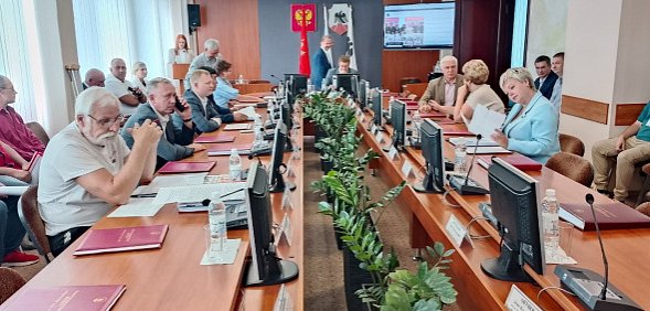 Заседание городского совета 14 августа