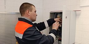 На ММСК выявили лучшего электромонтера