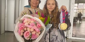 Четыре медали из Сингапура: Виктория Ищиулова вернулась в Орск