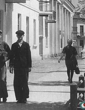 Хулиганы на улицах и грязь на дорогах: на что жители Орска жаловались депутатам 60 лет назад?