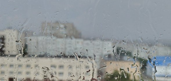 Дождь в Оренбурге. Фото из архива