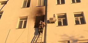 В Оренбурге пожарные спасли из огня 5 человек