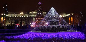Более 2 млн рублей уйдет на световое оформление Оренбурга к Новому году