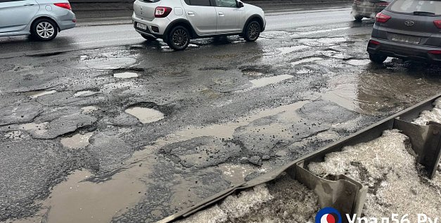 В Оренбурге летом начнут капитальный ремонт автомобильного моста через Урал на улице Донгузской