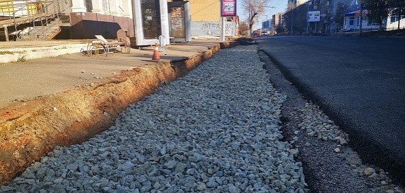 Улица Туркестанскя в Оренбурге. Фото сделано 1 ноября