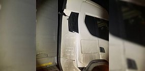 В Орске сложилась фура, водитель которой не справился с управлением 