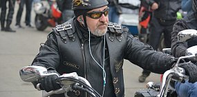 Байкеры Орска открыли сезон: фотоотчет Урал56.Ру