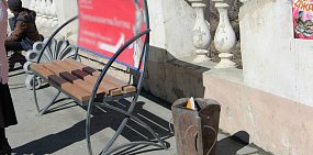 Внешний вид «рекламных» лавочек в Орске обещают поменять