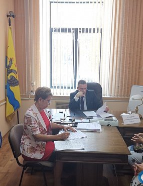 ГИБДД запрещает общественному транспорту ездить в поселок Ростошинские пруды