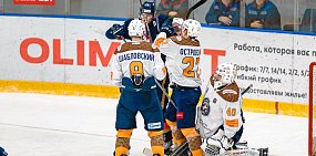 ХК «Южный Урал» впервые «оступилась». Матч с ХК «Олимпия» завершился со счетом 5:1