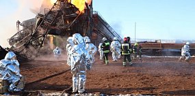 Фото с пожара. Источник: МЧС России по Оренбургской области 
