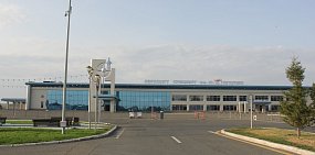 В аэропорту Оренбурга три рейса задержаны, один - отменен