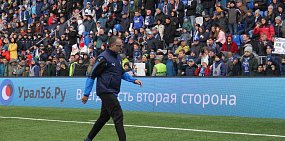 Матч «Оренбург» − «Крылья Советов» завершился крупным скандалом (видео)