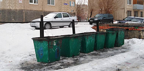 В Новотроицке проходят рейды по проблемным контейнерным площадкам