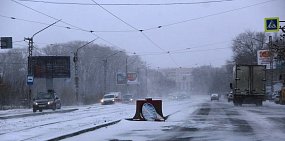 Этой ночью коммунальщики собираются счищать снег с трамвайных путей на дороги