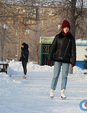 Где в Орске покататься на коньках: Урал56.Ру протестировал катки