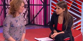 Анастасия Карпова и ведущая программы Юлия Барановская