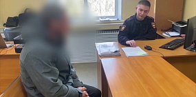 Подозреваемый на допросе. Стоп-кадр из видео УМВД