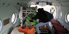 Вертолет «Ми-8» санавиации экстренно доставил двух мужчин из Орска в Оренбург 