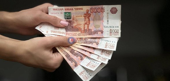 Деньги. Фото из архива