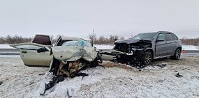 Водителя BMW ослепили встречные фары: Стали известны подробности смертельного ДТП на трассе Оренбург – Орск