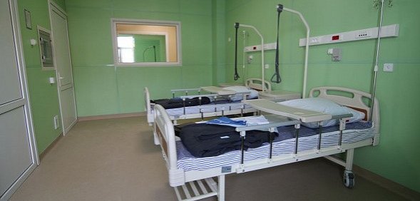 «Приносим извинения за причиненные неудобства»: в больницах Оренбургской области большой наплыв пациентов 