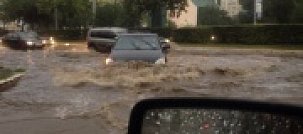 На дорогах Оренбурга случился «потоп»