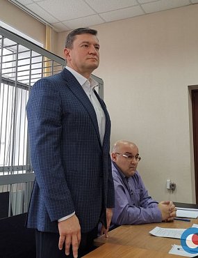 В Оренбурге состоялось первое заседание по делу Евгения Арапова